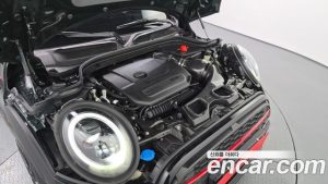 Mini Cooper JCW 2024 года из Южной Кореи