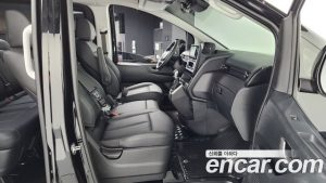 Hyundai Staria 4WD Tourer 9-Seater 2025 года из Южной Кореи