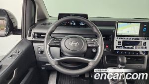 Hyundai Staria 4WD Tourer 9-Seater 2025 года из Южной Кореи
