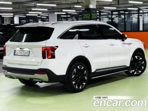 Kia Sorento Бензин 2.5T 4WD 2024 года из Южной Кореи