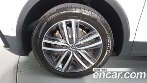 Volkswagen Tiguan 2.0 TSI Prestige 2023 года из Южной Кореи