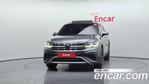 Volkswagen Tiguan 2.0 TSI Prestige 2022 года из Южной Кореи