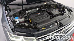 Volkswagen Tiguan 2.0 TSI Prestige 2022 года из Южной Кореи