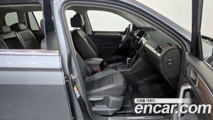 Volkswagen Tiguan 2.0 TSI Prestige 2022 года из Южной Кореи