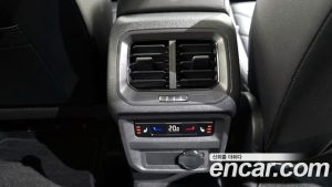 Volkswagen Tiguan 2.0 TSI Prestige 2022 года из Южной Кореи