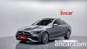 Mercedes-Benz C-Class C300 4MATIC AMG Line 2023 года из Южной Кореи