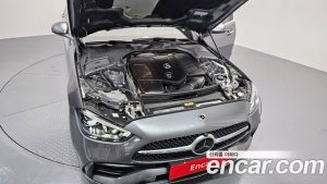 Mercedes-Benz C-Class C300 4MATIC AMG Line 2023 года из Южной Кореи