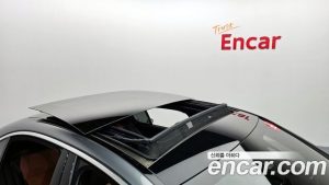 Mercedes-Benz C-Class C300 4MATIC AMG Line 2023 года из Южной Кореи