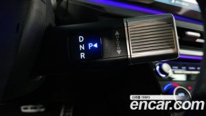 Hyundai Santafe HEV 1.6 2WD 2024 года из Южной Кореи