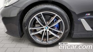 BMW 5-Series 520i M Sport 2023 года из Южной Кореи