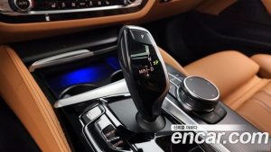 BMW 5-Series 520i M Sport 2023 года из Южной Кореи