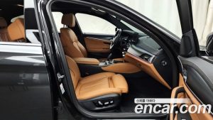 BMW 5-Series 520i M Sport 2023 года из Южной Кореи