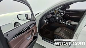 BMW 5-Series 530i xDrive M Sport 2023 года из Южной Кореи