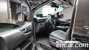 Hyundai Staria 4WD Tourer 9-Seater 2025 года из Южной Кореи
