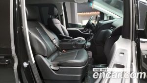 Hyundai Staria 4WD Tourer 9-Seater 2025 года из Южной Кореи