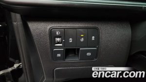 Hyundai Staria 4WD Tourer 9-Seater 2025 года из Южной Кореи