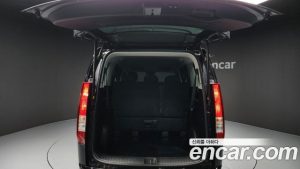 Hyundai Staria 4WD Tourer 9-Seater 2025 года из Южной Кореи