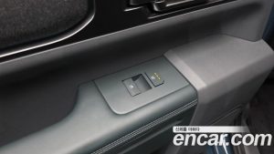 Kia Tasman 2.5T Бензин 4WD 2026 года из Южной Кореи