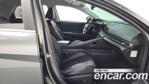 Hyundai AVANTE Inspiration 2024 года из Южной Кореи