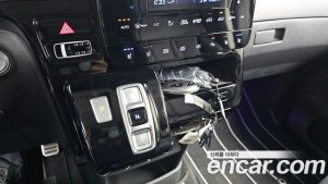 Hyundai Staria HEV 1.6 Lounge 9-Seater 2025 года из Южной Кореи