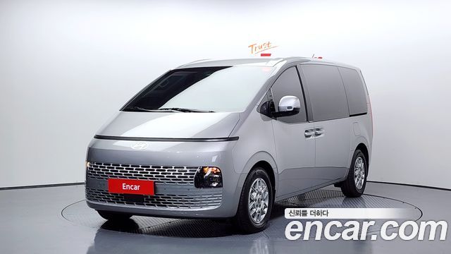Hyundai Staria 4WD Tourer 11-Seater 2025 года из Кореи