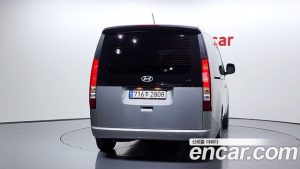Hyundai Staria 4WD Tourer 11-Seater 2025 года из Южной Кореи