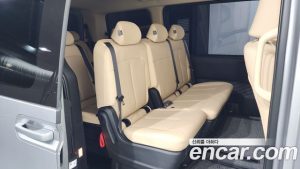 Hyundai Staria 4WD Tourer 11-Seater 2025 года из Южной Кореи