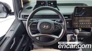 Hyundai Staria 4WD Tourer 11-Seater 2025 года из Южной Кореи