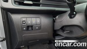 Hyundai Staria 4WD Tourer 11-Seater 2025 года из Южной Кореи