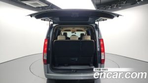 Hyundai Staria 4WD Tourer 11-Seater 2025 года из Южной Кореи