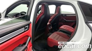 Porsche Cayenne 3.0 Coupe 2023 года из Южной Кореи