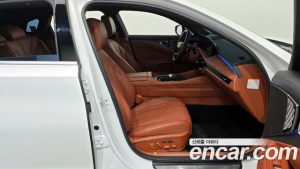 Kia K8 Signature 2025 года из Южной Кореи