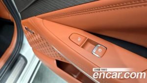 Kia K8 Signature 2025 года из Южной Кореи