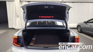 Volvo S90 B5 ULTIMATE Bright 2023 года из Южной Кореи