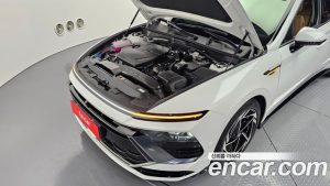 Hyundai Sonata 2.0 LPG 2025 года из Южной Кореи