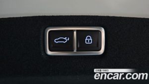 Hyundai Sonata 2.0 LPG 2025 года из Южной Кореи