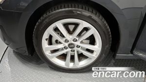 Audi A3 40 TFSI 2023 года из Южной Кореи