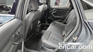 Audi A3 40 TFSI 2023 года из Южной Кореи