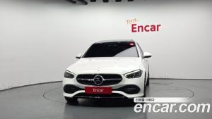 Mercedes-Benz C-Class C300 4MATIC Avantgarde 2023 года из Южной Кореи