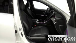 Mercedes-Benz C-Class C300 4MATIC Avantgarde 2023 года из Южной Кореи