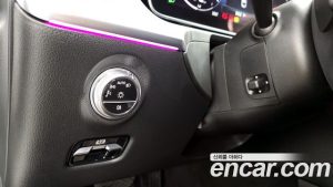 Mercedes-Benz C-Class C300 4MATIC Avantgarde 2023 года из Южной Кореи
