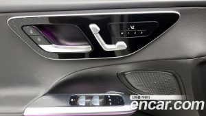 Mercedes-Benz C-Class C300 4MATIC Avantgarde 2023 года из Южной Кореи
