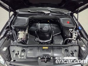Mercedes-Benz GLS-Class GLS400d 4MATIC 2023 года из Южной Кореи