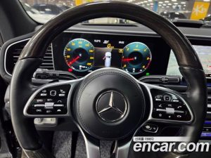 Mercedes-Benz GLS-Class GLS400d 4MATIC 2023 года из Южной Кореи