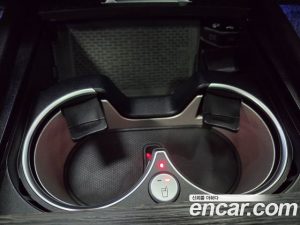 Mercedes-Benz GLS-Class GLS400d 4MATIC 2023 года из Южной Кореи