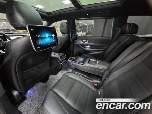 Mercedes-Benz GLS-Class GLS400d 4MATIC 2023 года из Южной Кореи