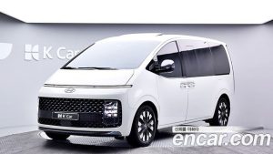 Hyundai Staria 4WD Lounge 7-Seater 2025 года из Южной Кореи