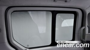 Hyundai Staria 4WD Lounge 7-Seater 2025 года из Южной Кореи