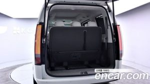 Hyundai Staria 4WD Lounge 7-Seater 2025 года из Южной Кореи