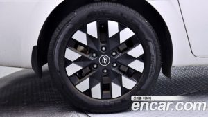 Hyundai Staria 4WD Lounge 7-Seater 2025 года из Южной Кореи